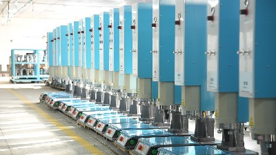 超聲波塑焊機(jī)多少錢一臺？怎么選購比較好呢？
